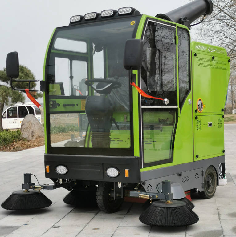 新界道路清洁广泛应用电动环卫清扫车