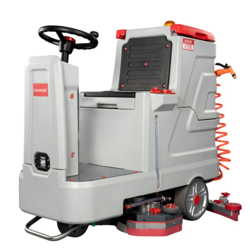 新界坦洁全自动驾驶式洗地机X700